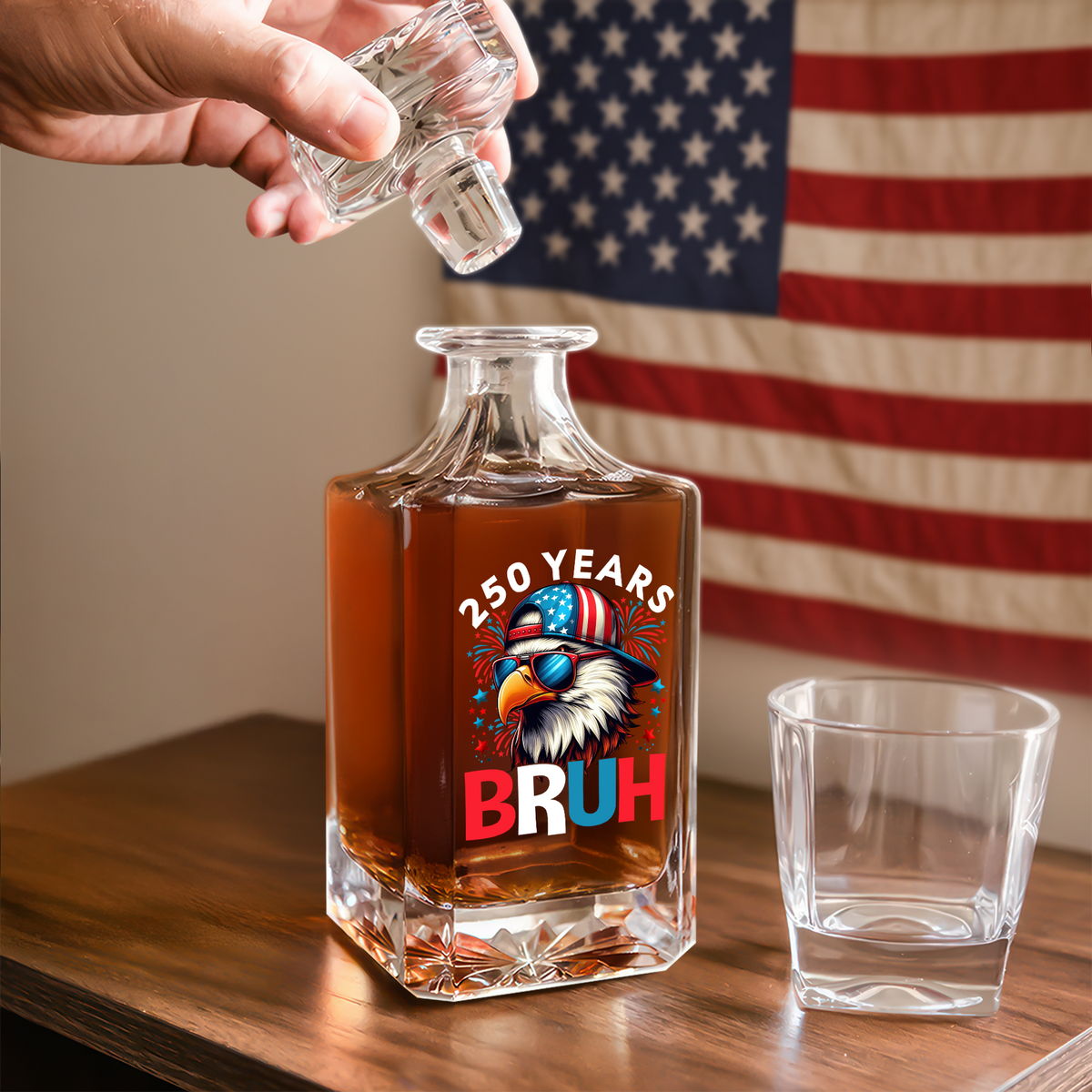 250 Years USA Bruh 250th Birthday 1776-2026 Eagle Flag Decanter HA75 897326