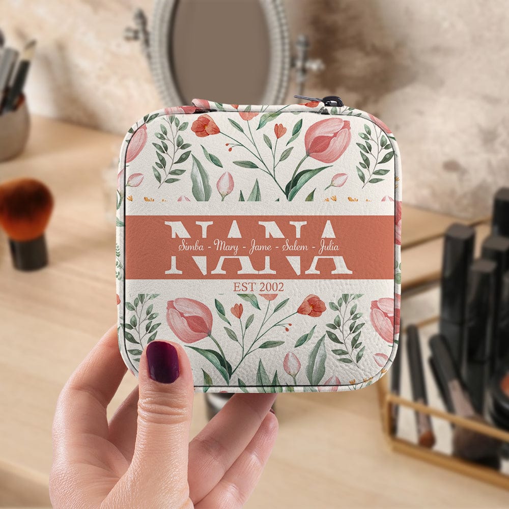 GeckoCustom Custom Kids Names Mom Mama Grandma Gigi Nana Floral Personalized Jewelry Travel Box HA75 891630 10*9.5*5cm / PU Leather & Pearl Velvet