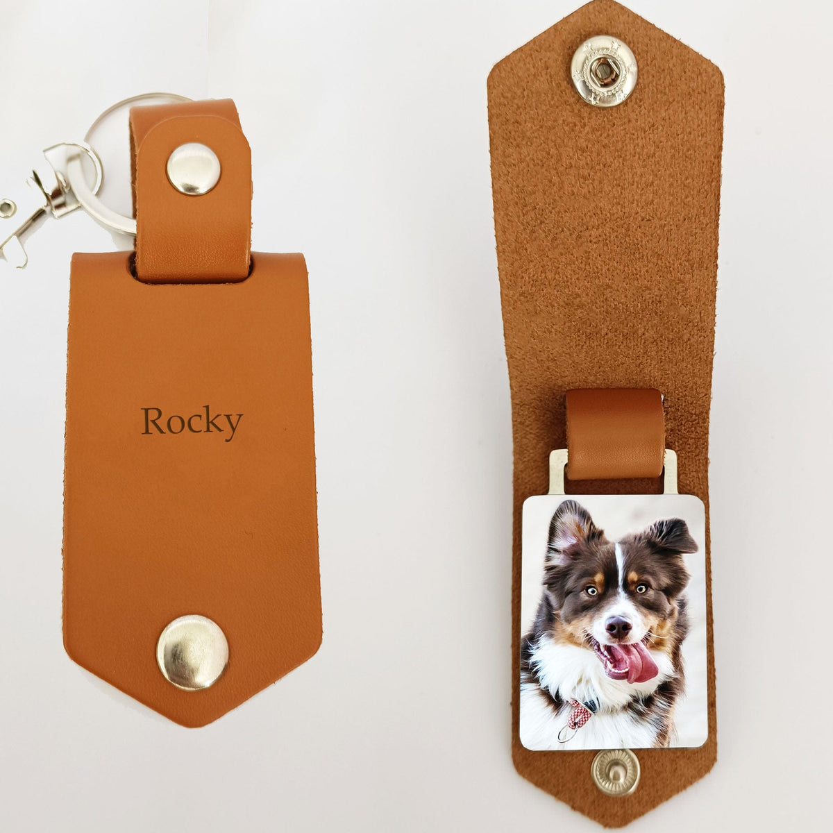 GeckoCustom Custom Text Vintage Leather Photo Keychain C250