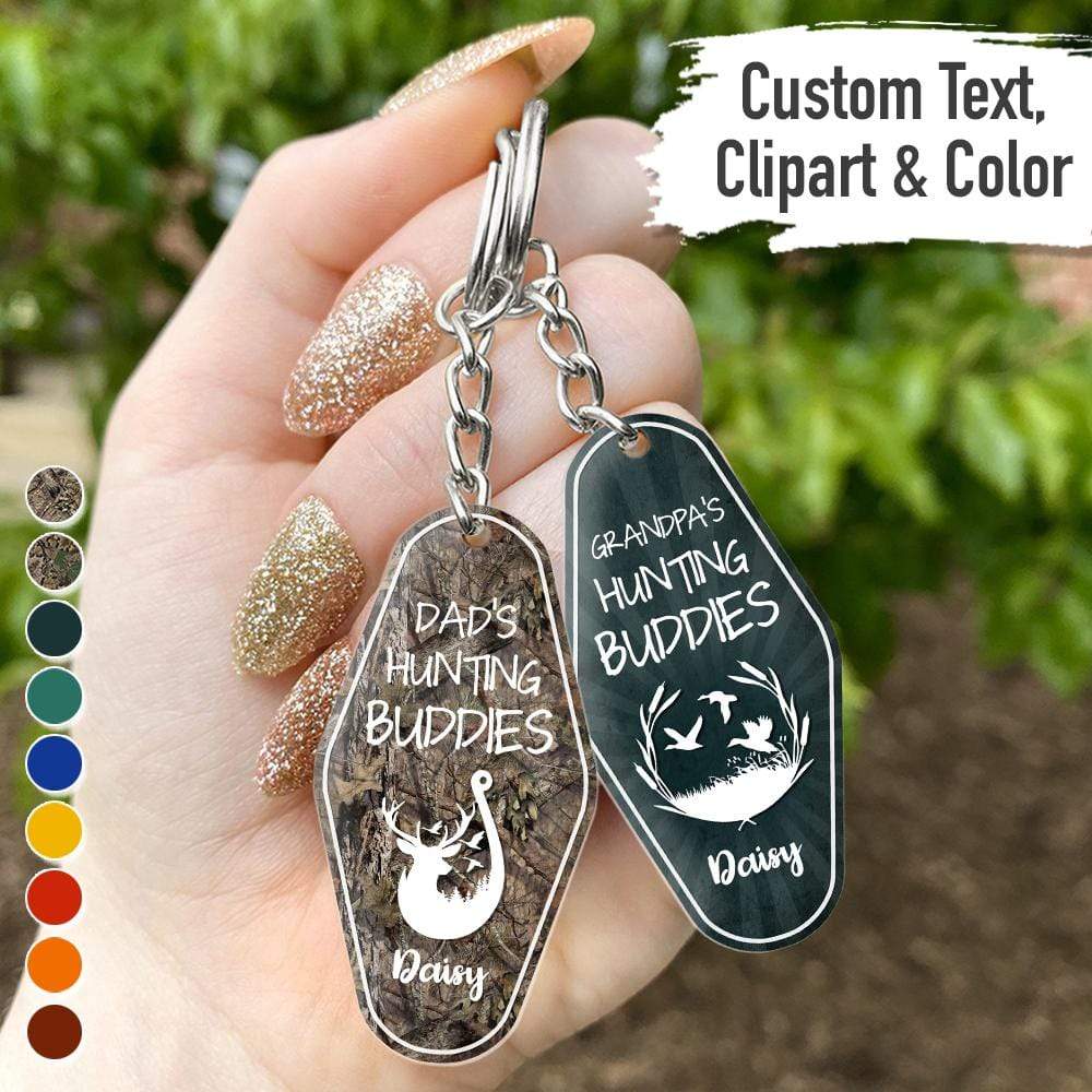 GeckoCustom Dad/Grandpa's Hunting Buddies Vintage Keychain, Hunting Gift, Gift For Dad/Grandpa HN590 1 Piece / 3"H x 1.5"W