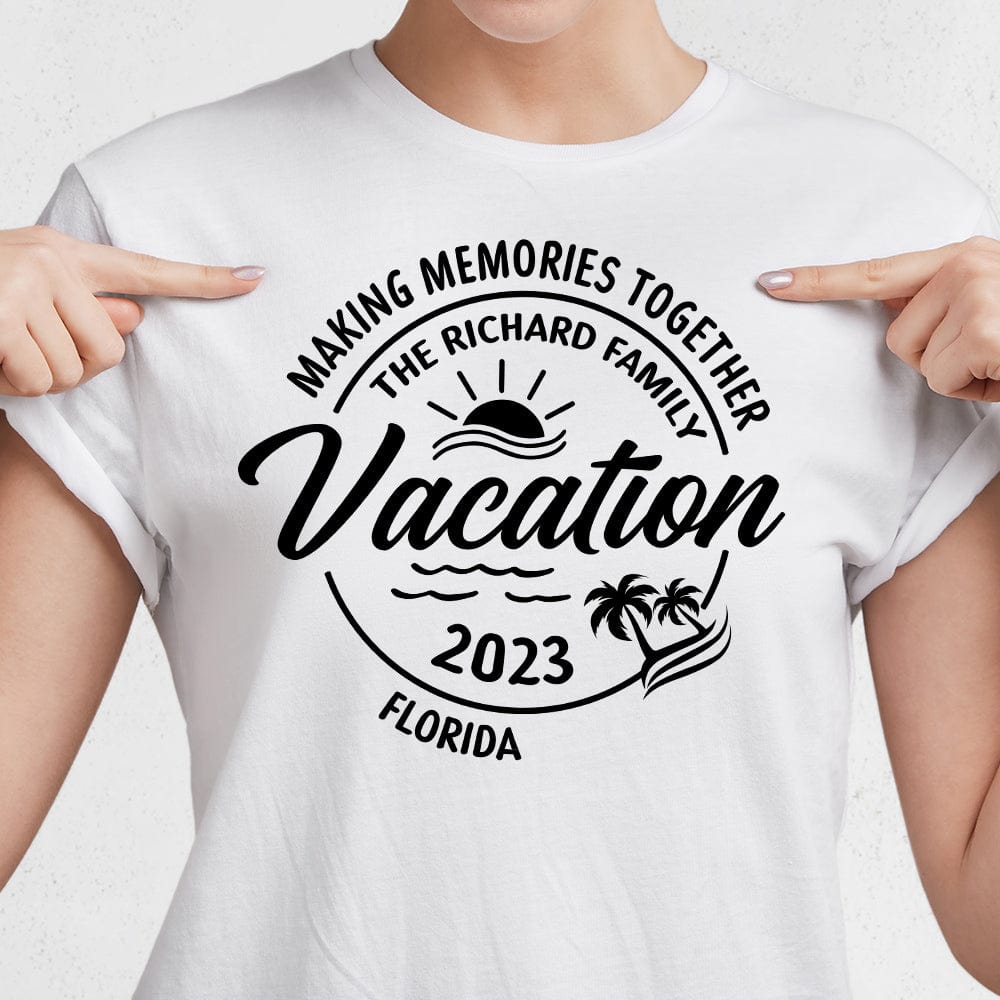 GeckoCustom Making Memories Together Vacation 2023 Family Bright Shirt K228 889408