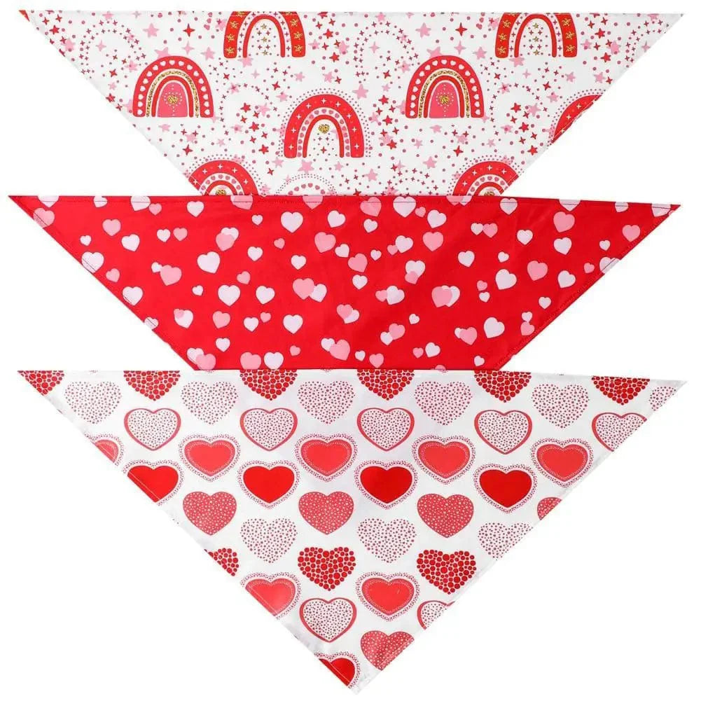 GeckoCustom NEW Pet Dog Triangle Scarf Love-heart Pattern Saliva Towels Soft Comfortable Pet Bandana Bib For Valentine Day Decor