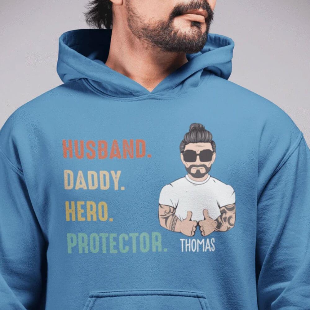 GeckoCustom Personalized Custom T Shirt, Gift For Dad, Fathers Day Gift, Daddy Husband Hero Pullover Hoodie / Black Colour / S